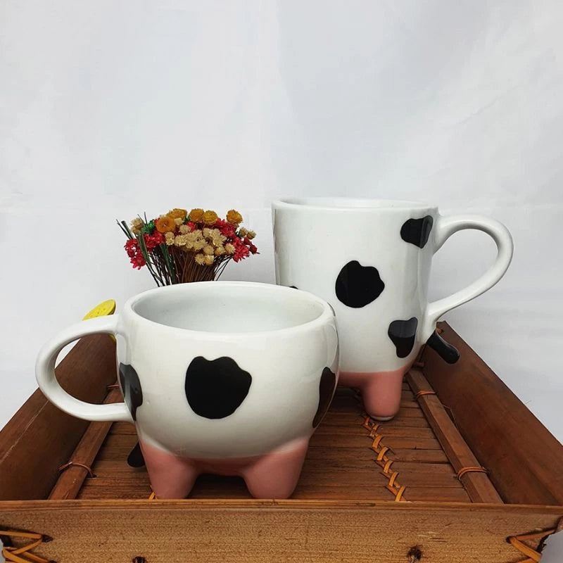 Xícara vaquinha mimosa em porcelana