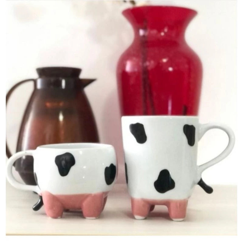 Xícara vaquinha mimosa em porcelana